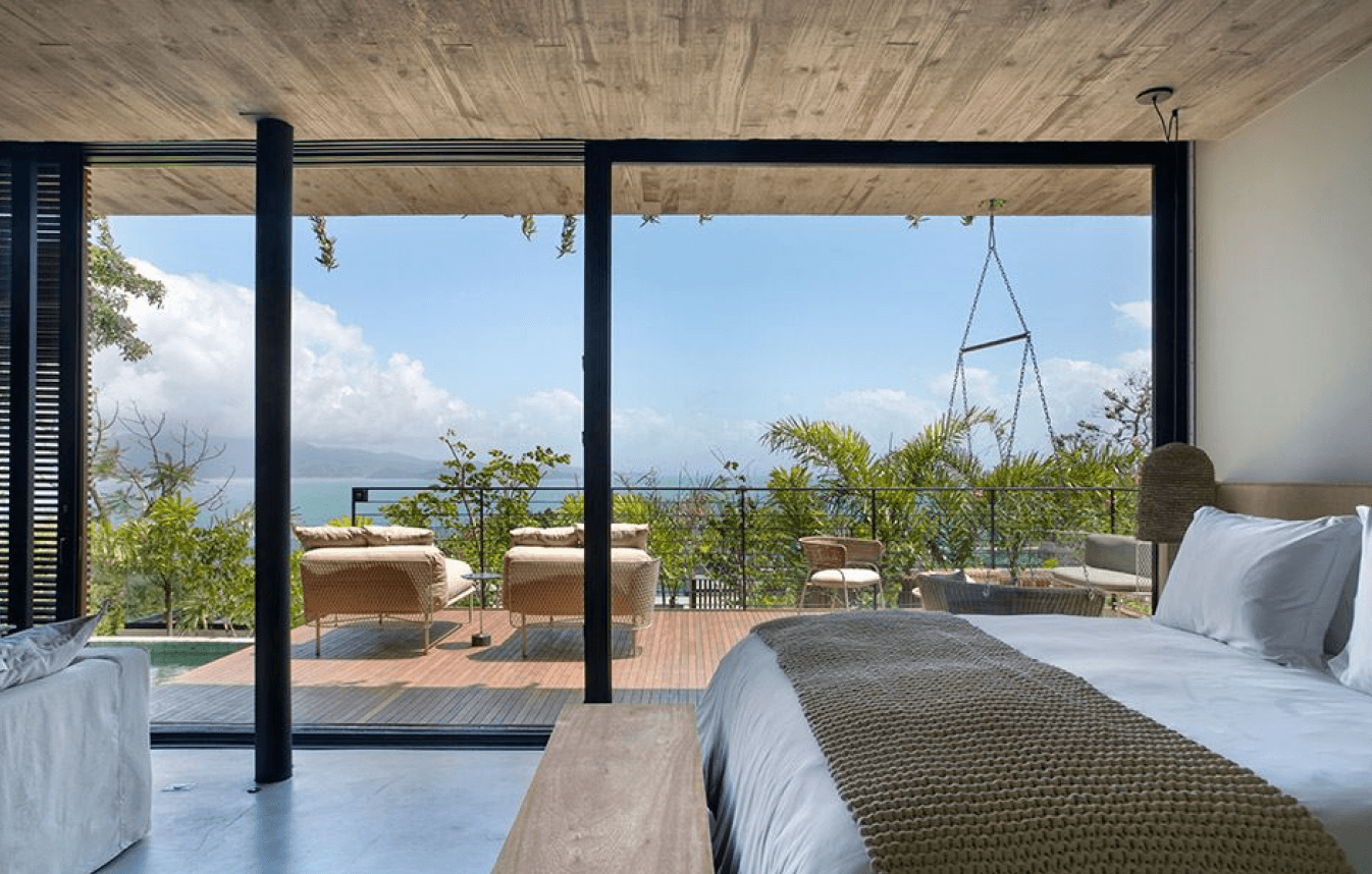 Quarto do Bangalô Amanhecer com vista para a varanda